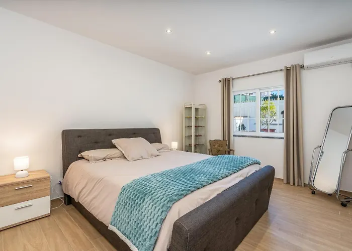 Casa Da Amelia 阿尔布费拉